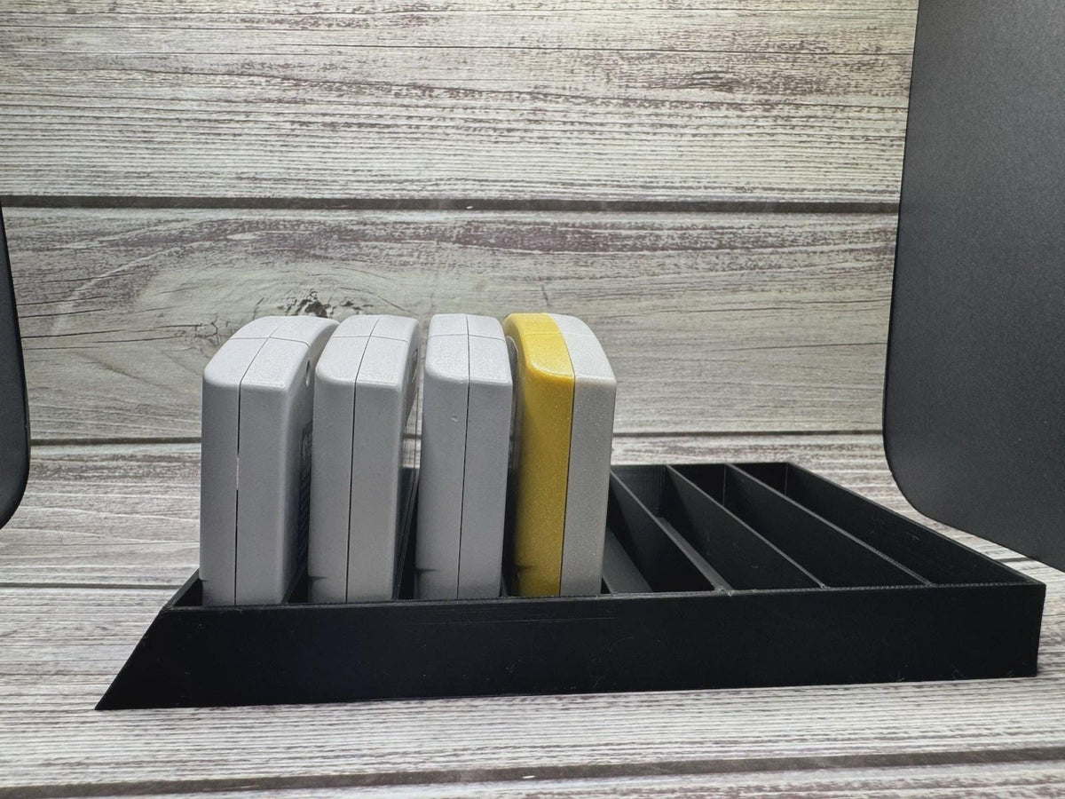 Nintendo 64 Game Cartridge Holder - Holds 8 Games - N64 Storage Display Logo